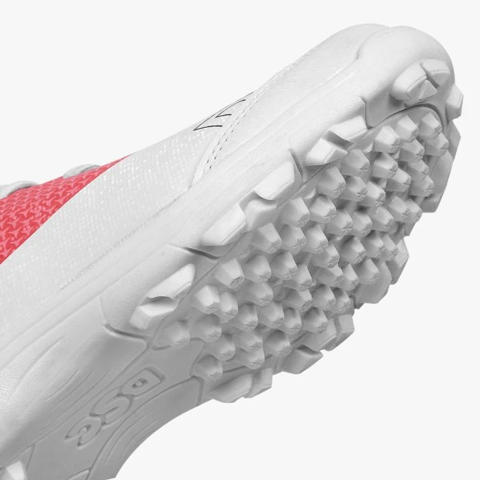 2024 DSC RIGOR X JUNIOR RUBBER CRICKET SHOES - WHITE/RED 8 2024 DSC RIGOR X JUNIOR RUBBER CRICKET SHOES - WHITE/RED - Image 8
